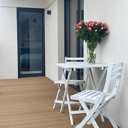 Apartament Z Widokiem Na Jezioro *
